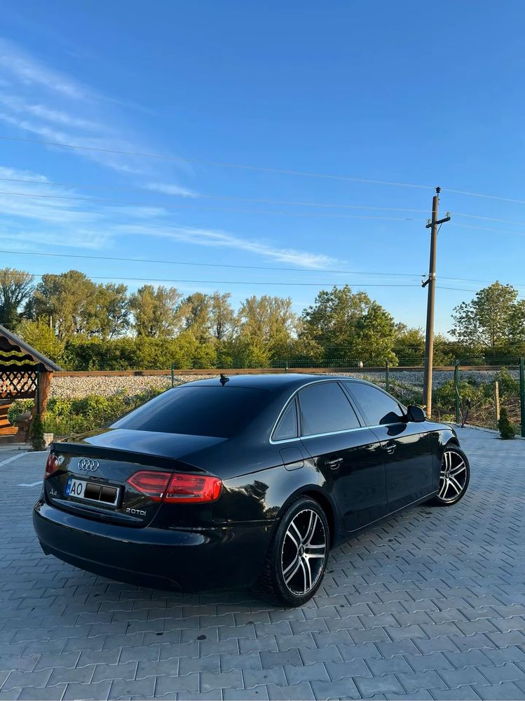 Продам Audi a4 b8