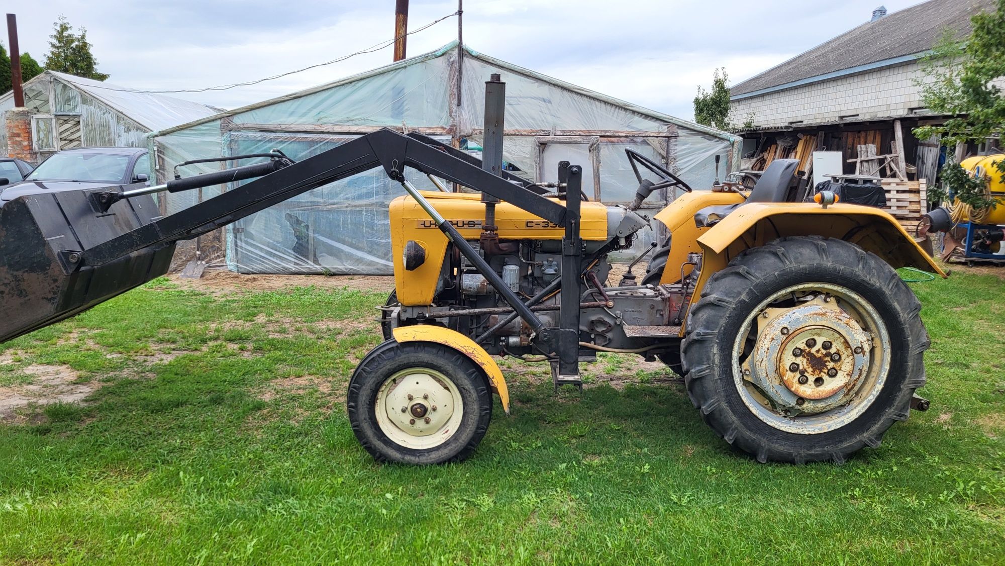 Ciągnik Traktor C330M z Turem+ Sprzęt