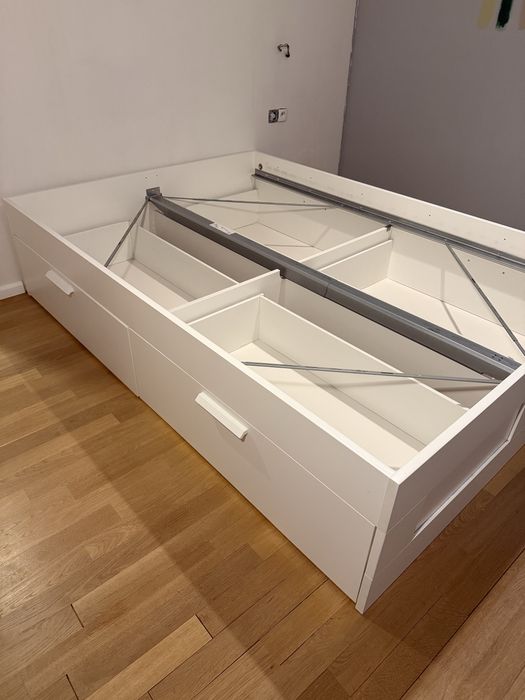 Łóżko Ikea Brimnes