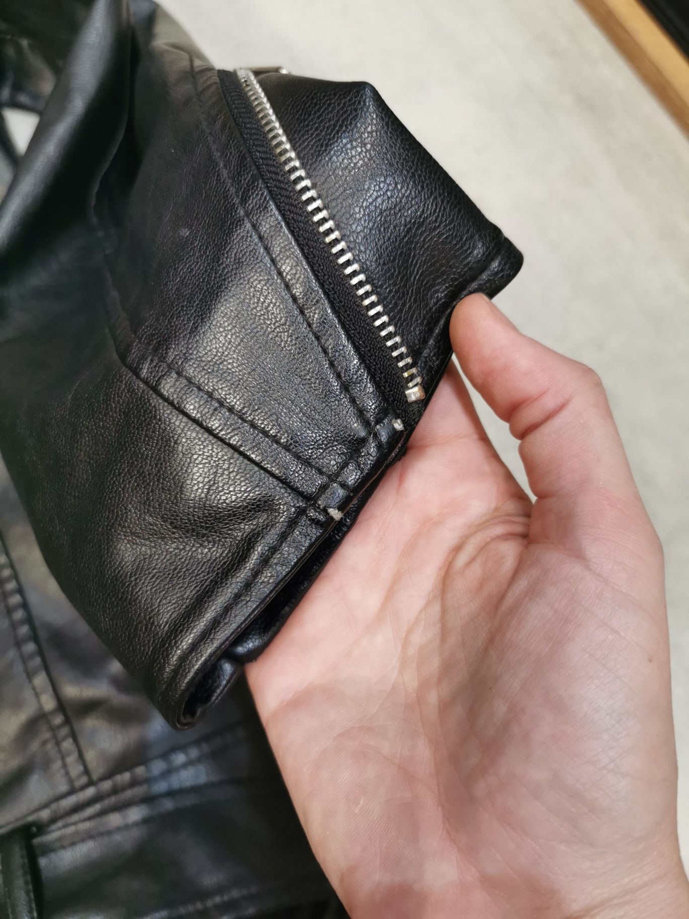 Kurtka ekoskóra ramoneska Czarny missguided tall  40 L