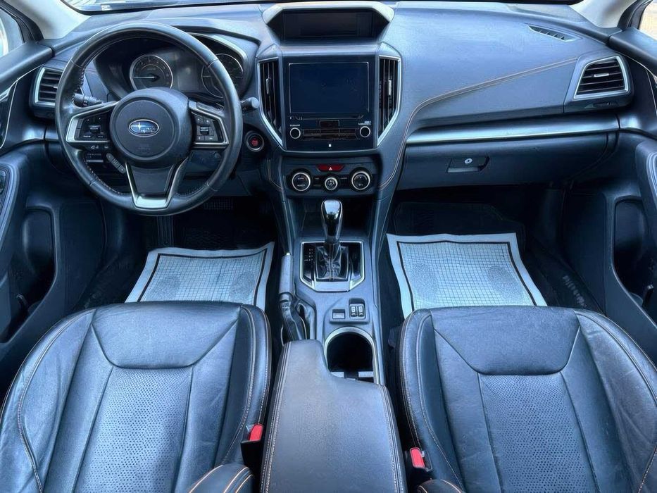 Subaru Crosstrek Limited      2019