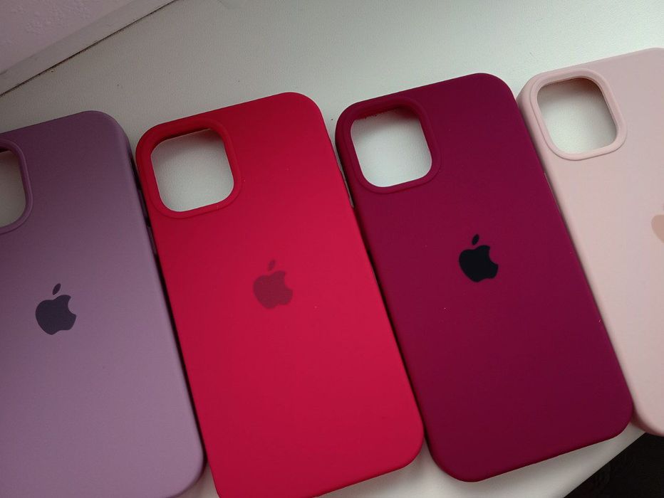 Чохли на iPhone дешево