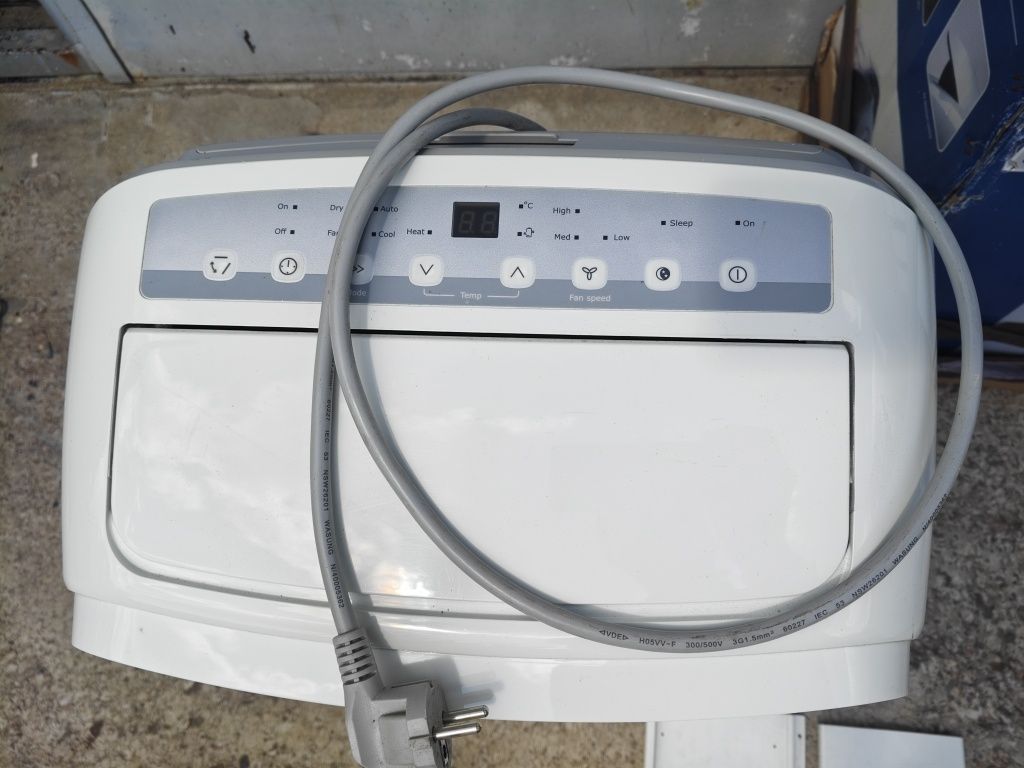 Кондиціонер Моноблок Electrolux EXP12HN1W6 3,4 квт