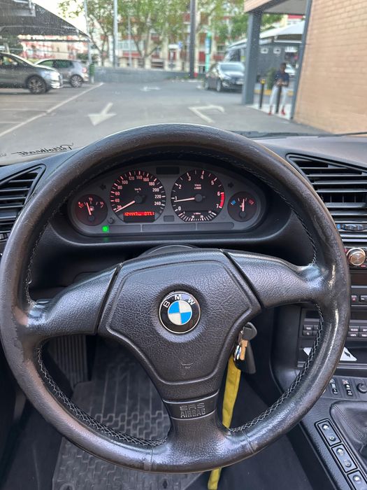 Bmw e36 cabrio /descapotavel