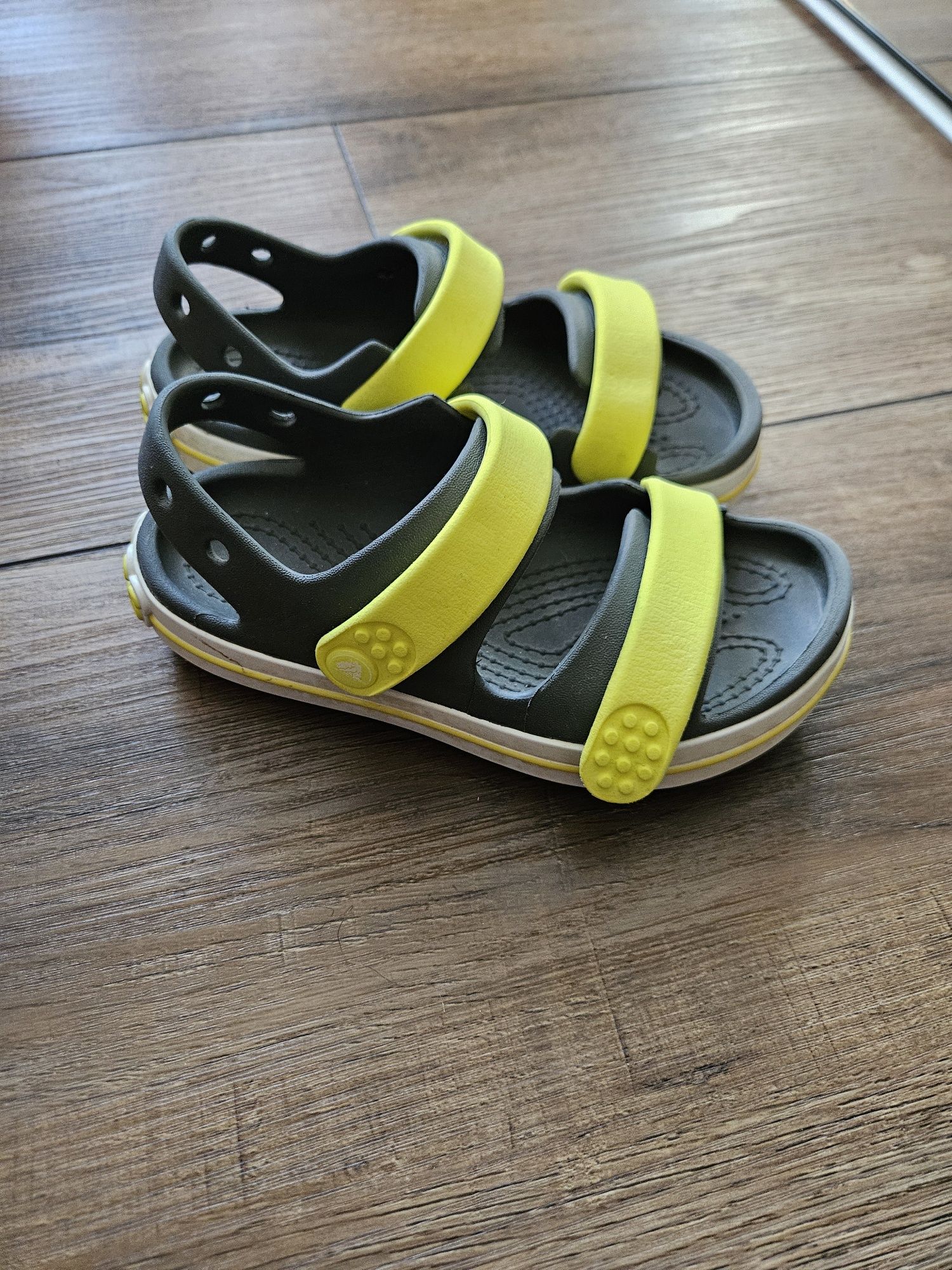 Sandały crocs c10