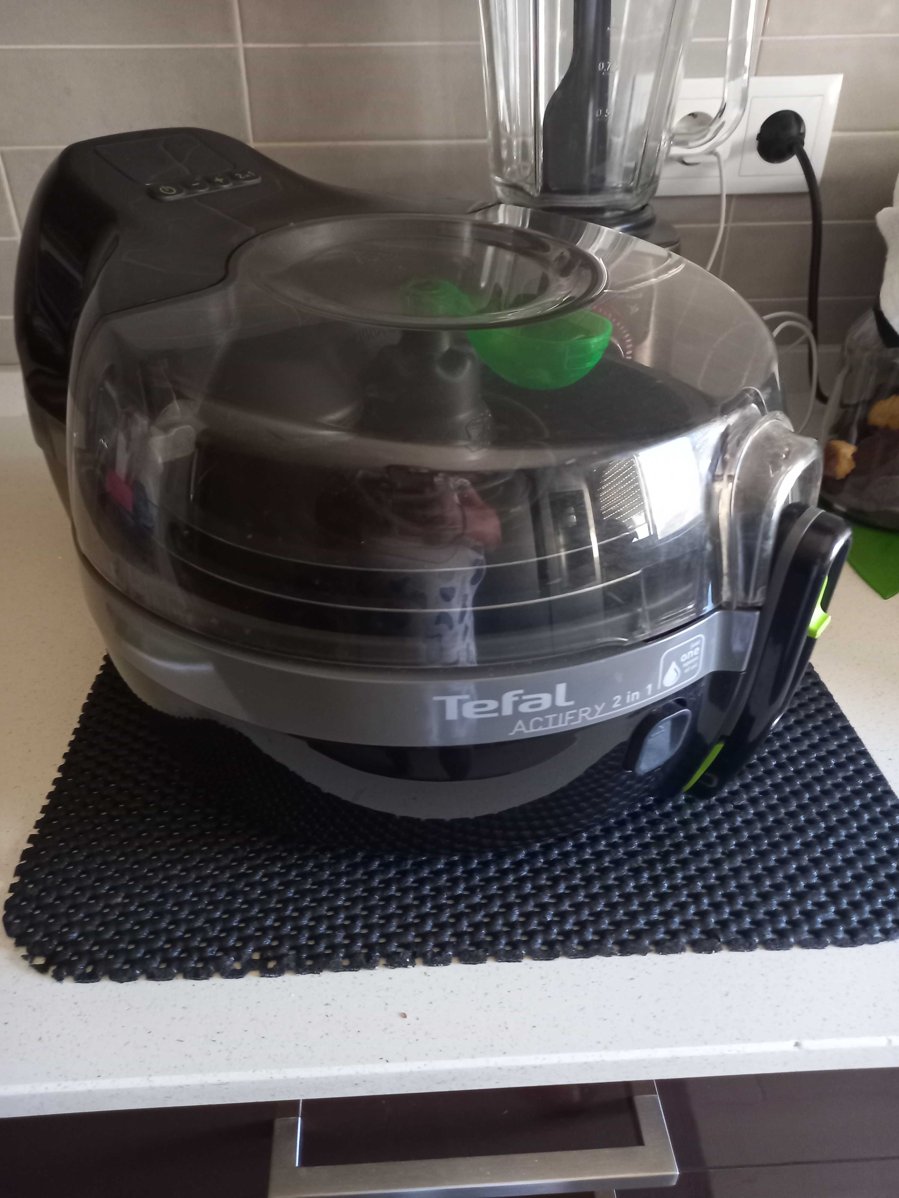 Fritadeira Tefal ActiFry 2 in 1