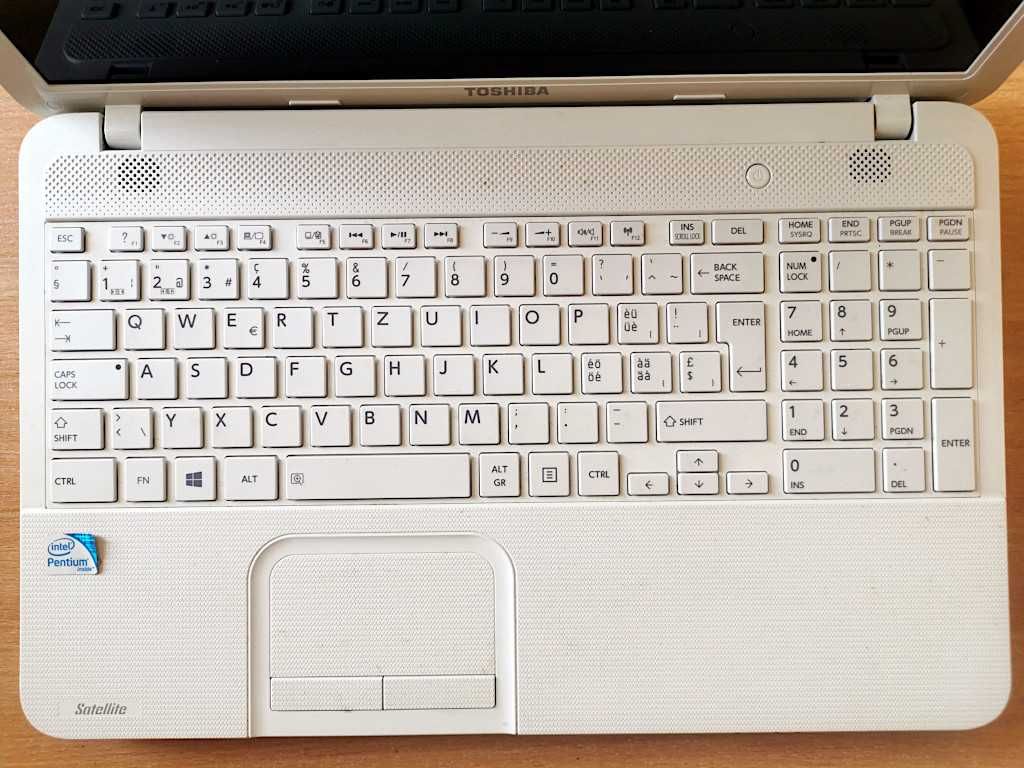 Toshiba Satellite C855-1Z1