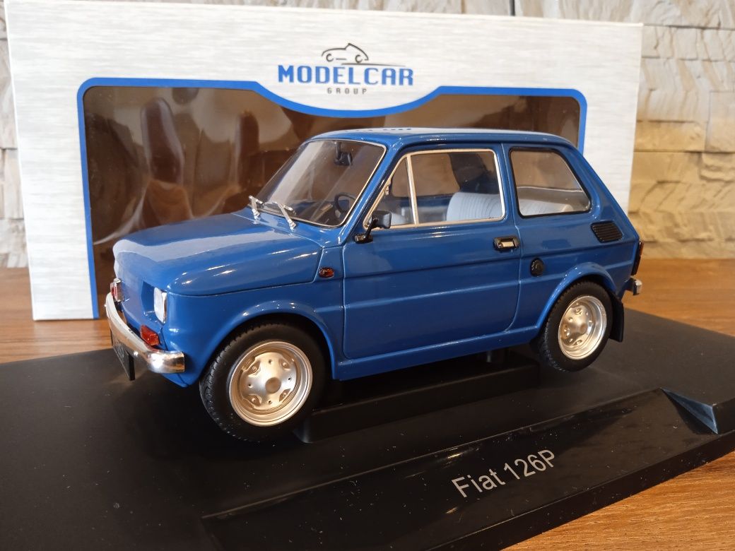 1:18 MCG Polski Fiat 126p Maluch model