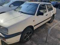 Продам volkswagen Vento 1.8 1993г.