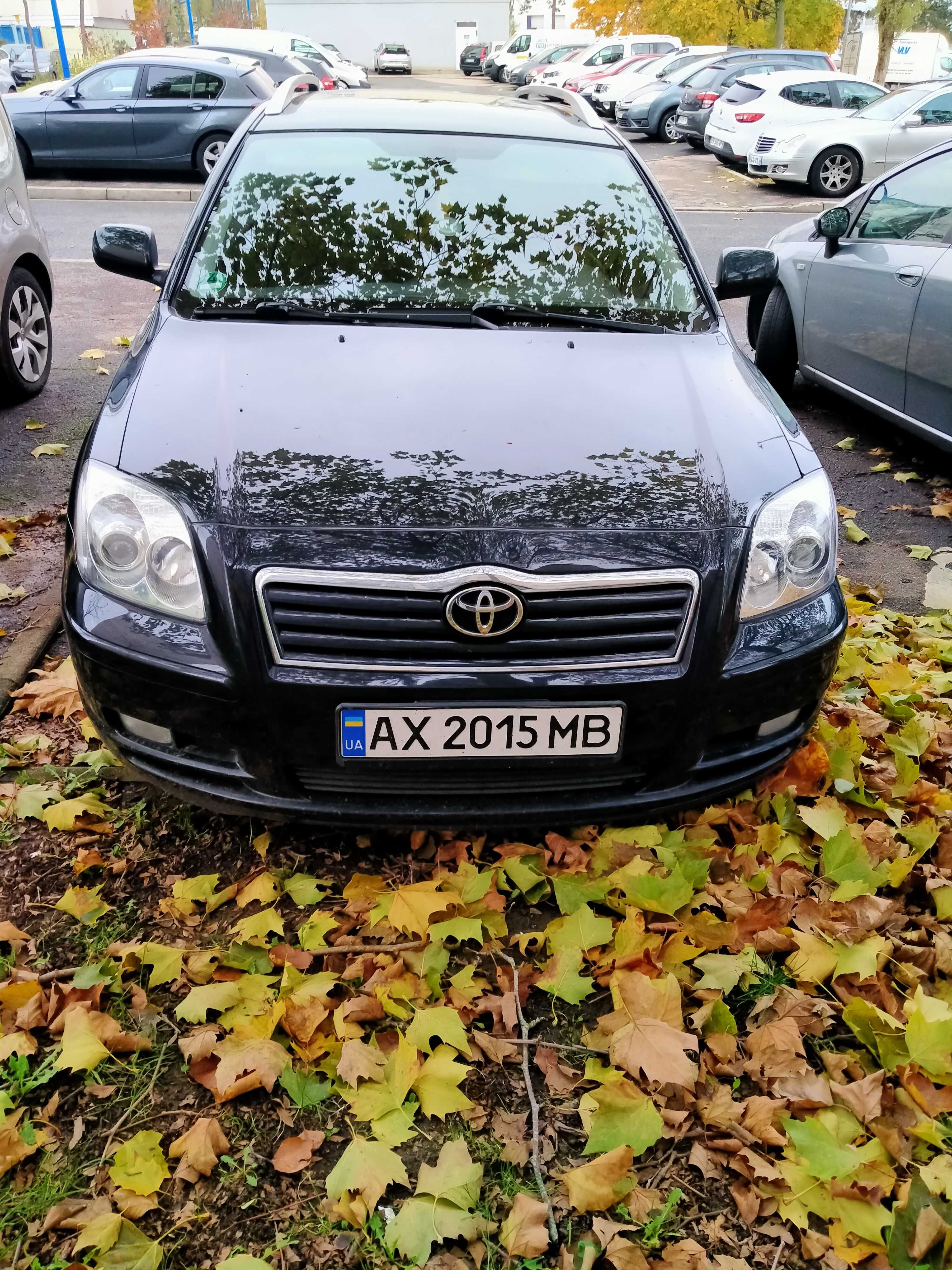 Продам Тойоту Авенсис