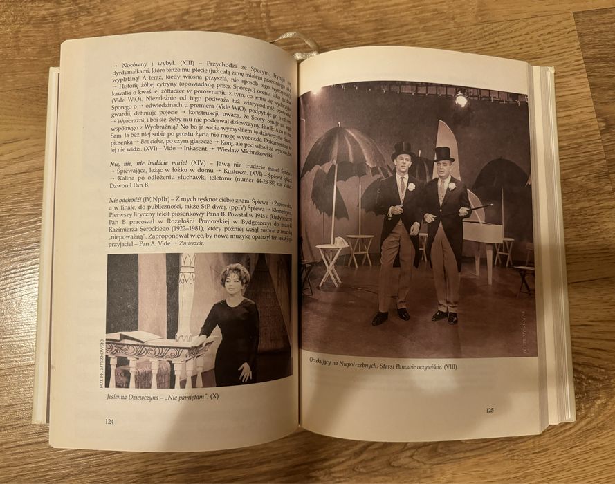 Ostatni naiwni. Leksykon Kabaretu Starszych Panów Roman Dziewoński