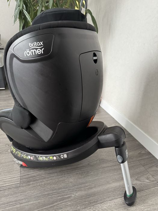 Дитяче автокрісло Britax Romer 0-3 поворотне