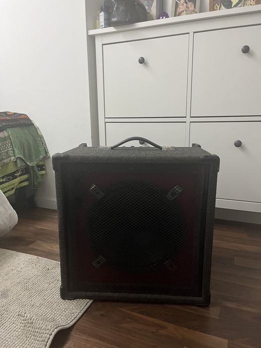 Amplificador para guitarra elétrica