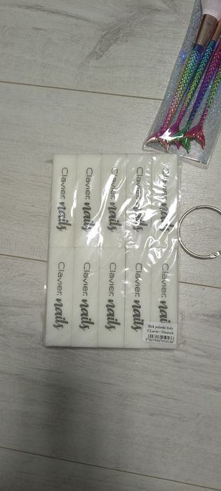 Akcesoria do paznokci