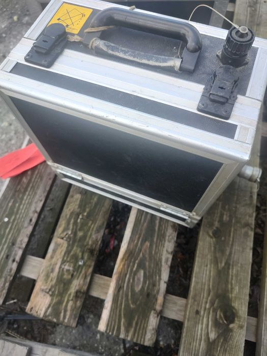 Cembre pompa hydrauliczna do głowic zaciskowych do kabli ,nożyc.