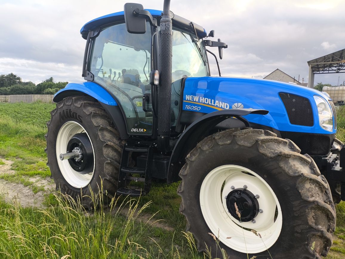 Продам трактор New Holland t6050