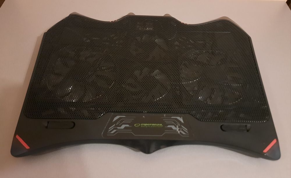 Подставка для ноутбука Esperanza Охлаждающая подставка для ноутбука