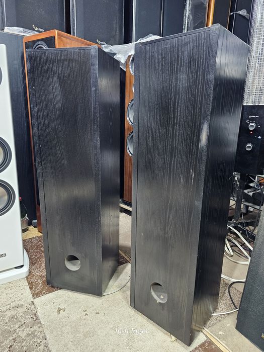 Magnat Sigma 1000 Настоящая Немецкая акустика Топ серия  НЧ 20 см