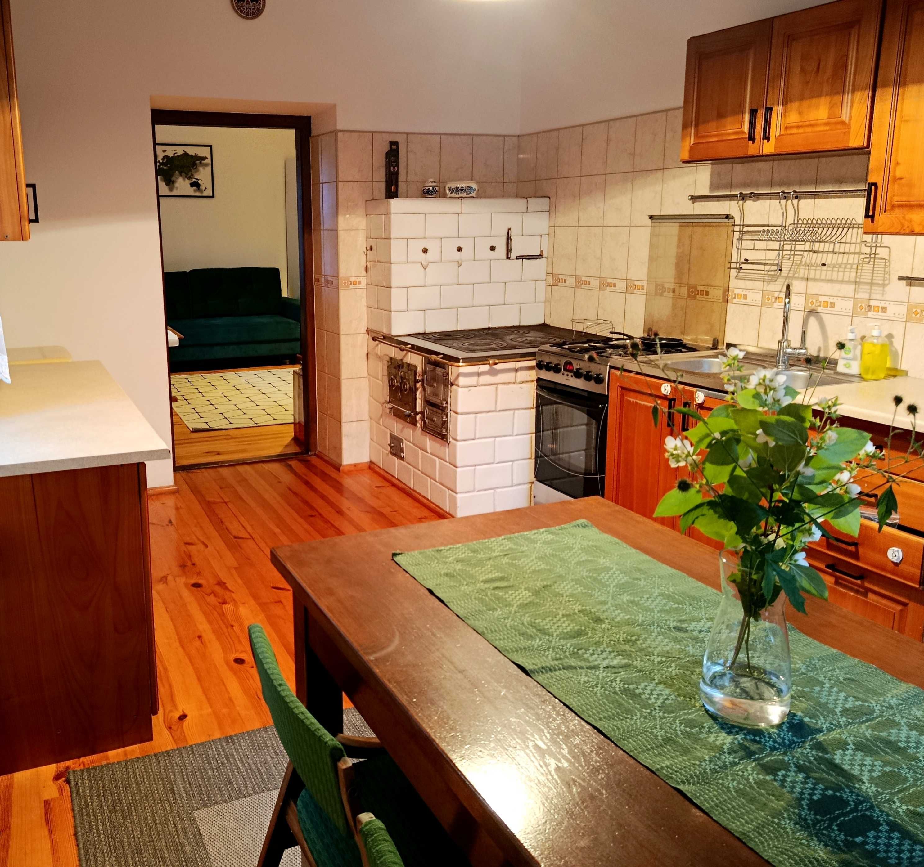 Apartament 2-4 osobowy, stary dom na roztoczu. Wolne terminy