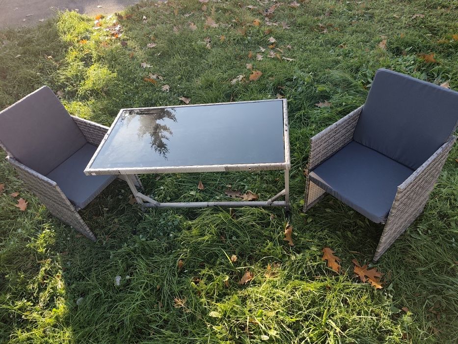 Zestaw mebli rattanowych