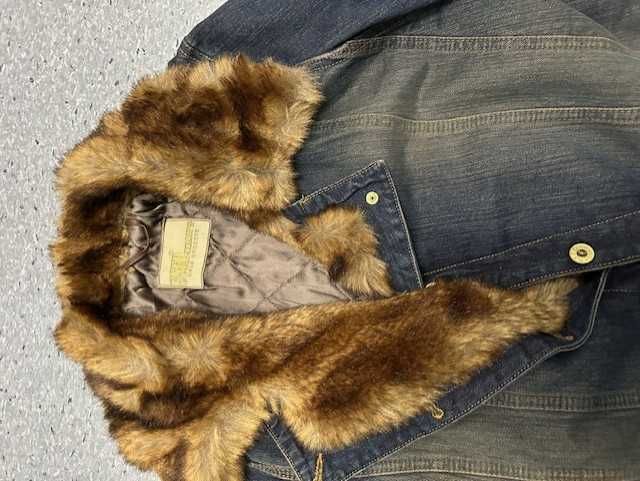 Sobretudo - Marca Used Jeans - Tamanho S/M - Acolchoado