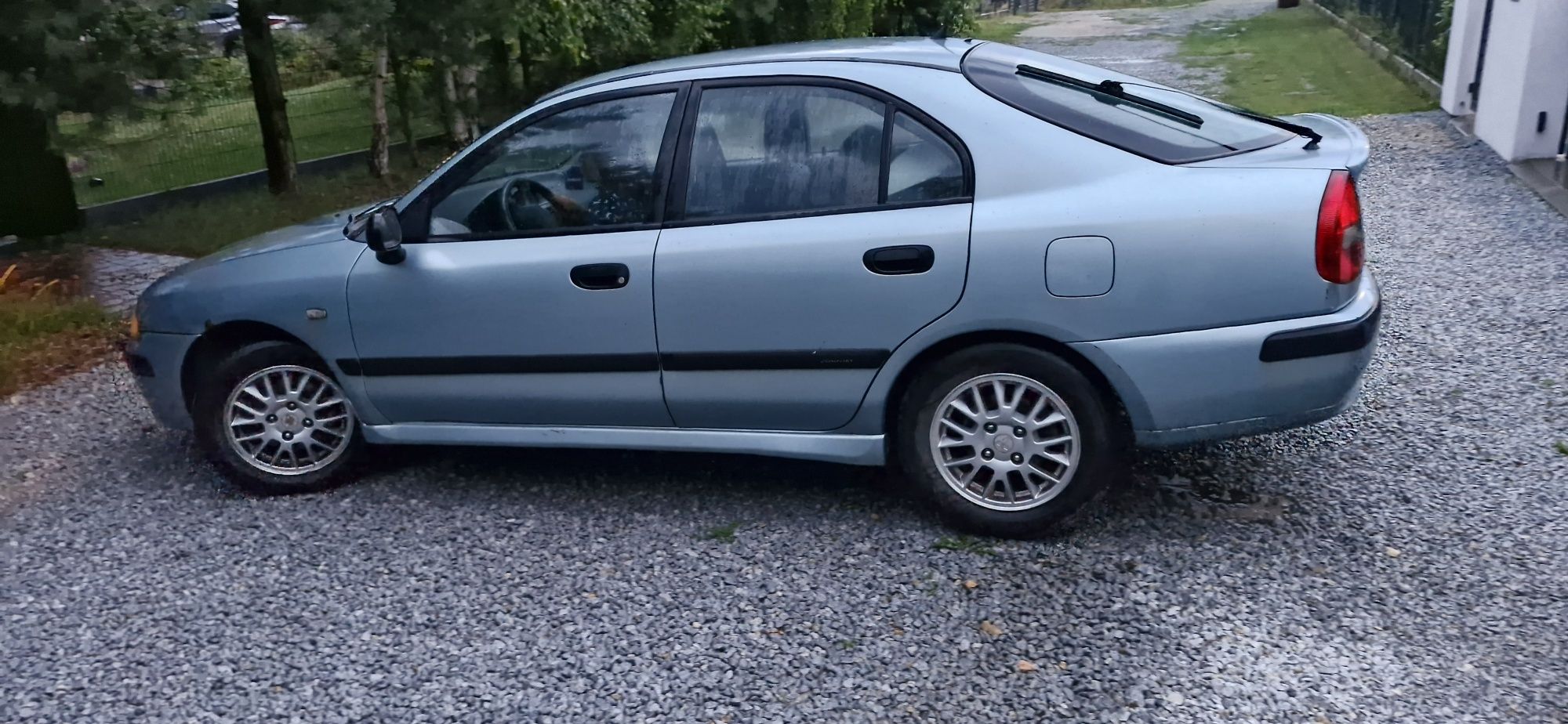 Mitsubishi Carisma 1.6 2004