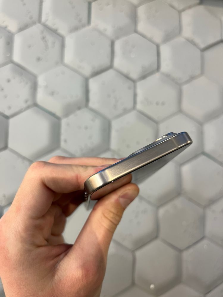iPhone 15 Pro 128Gb Natural Titanium