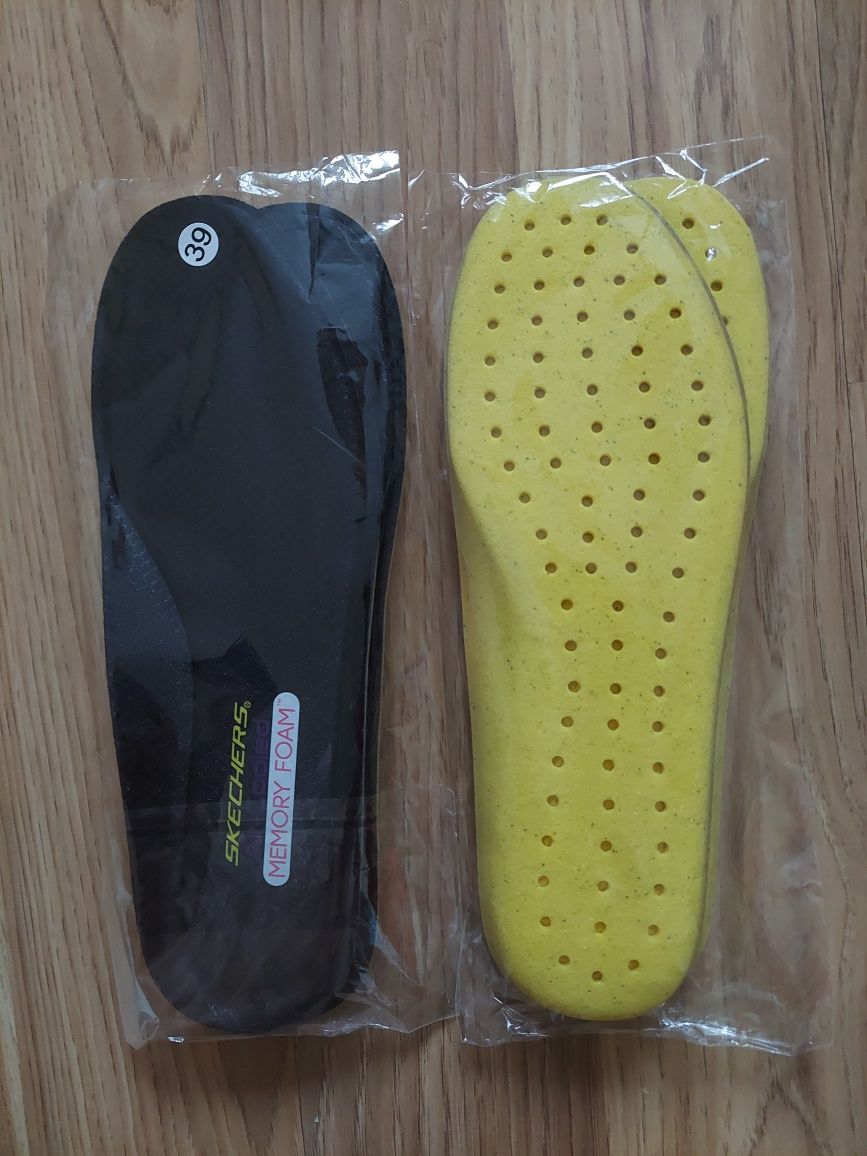 Устілки Skechers memory foam 38,39 розмір