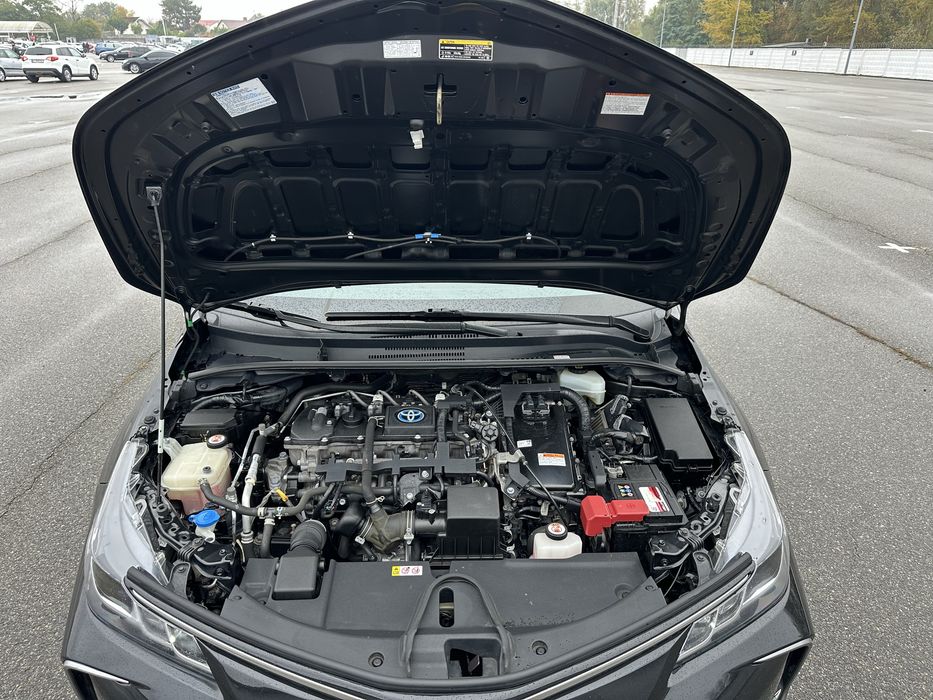 Продам Toyota Corolla HHYBRID