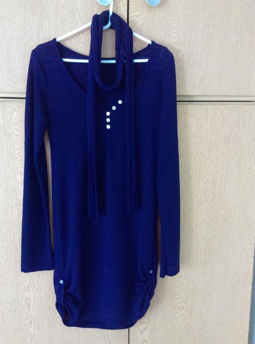 Fioletowa tunika ze zdobieniami