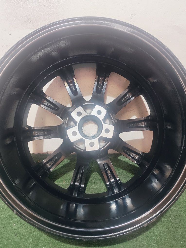 Felgi aluminiowe Platin 5x108 Et 45 18" 8J Ford Volvo Peugeot Citroen