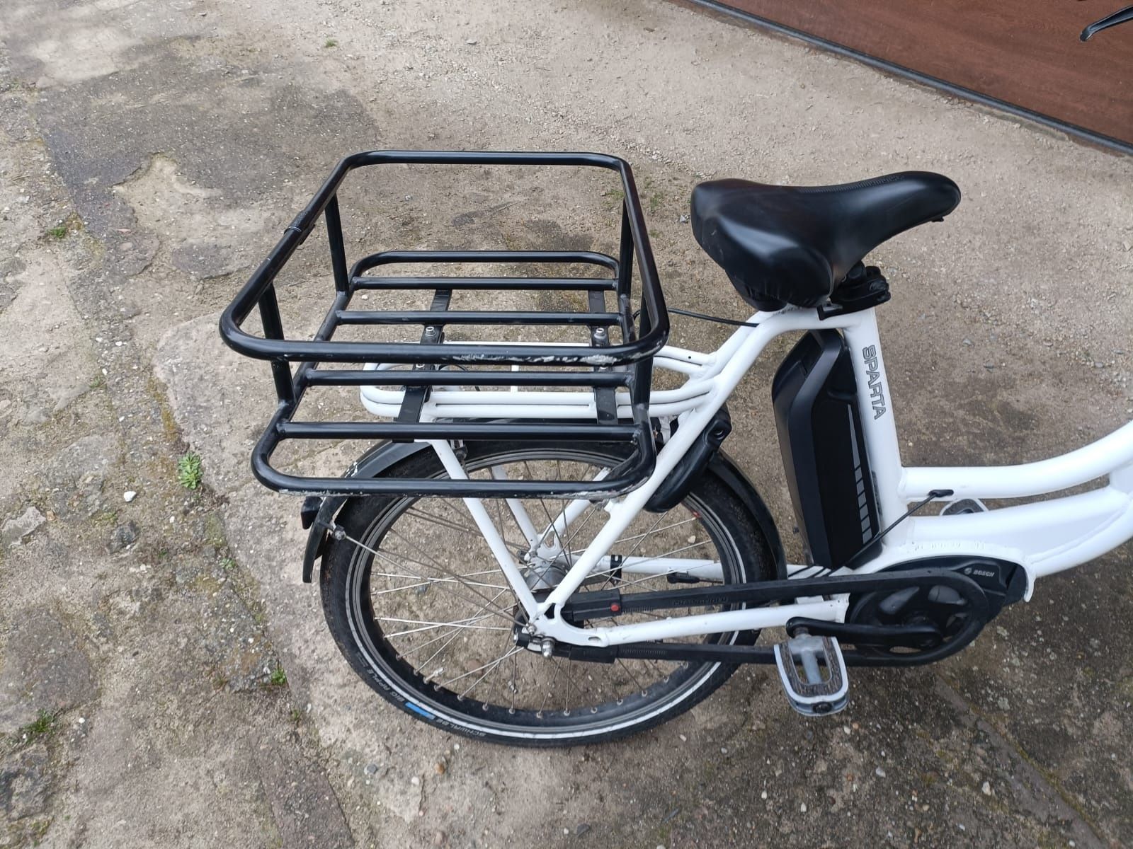Rower elektryczny Sparta koła 24 całe Rama 49 cm bosch