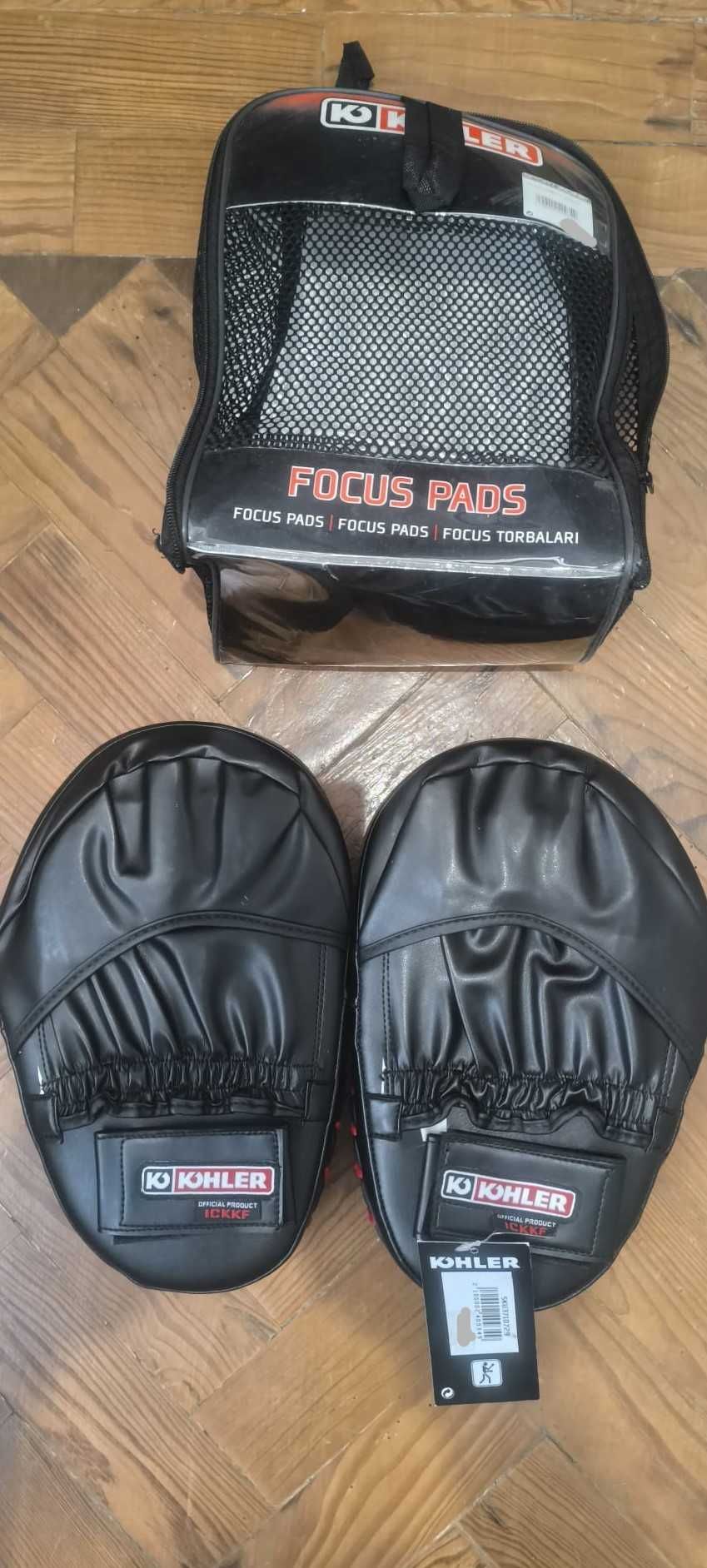 Saco Boxe Everlast e Patas de Urso para Boxe com Banda de  aperto.