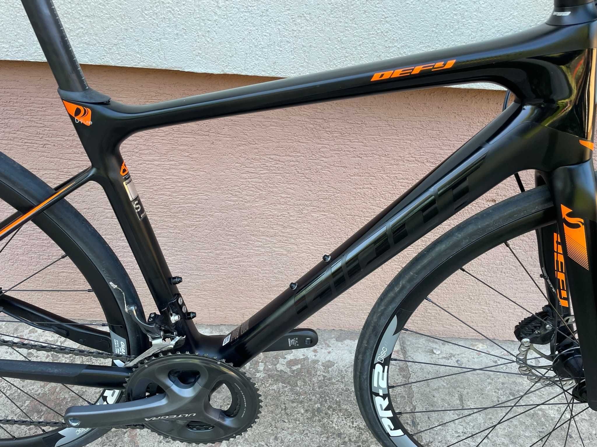 Rower szosowy full carbon Giant Defy Advanced, hydraulika, Ultegra