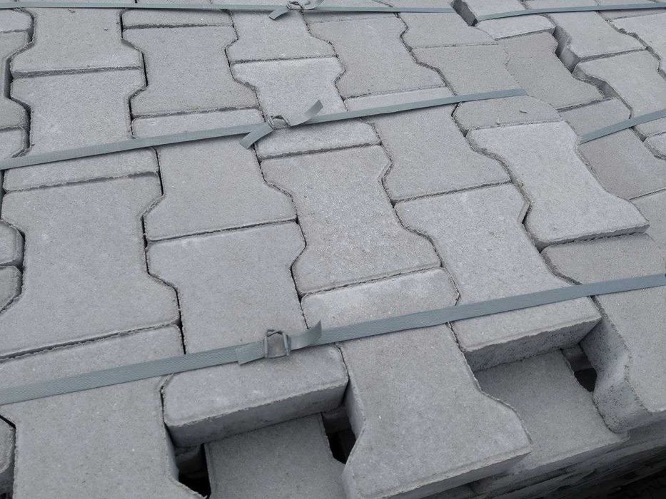 Бетонні вироби, будівельні блоки, бруківка Чемерівці