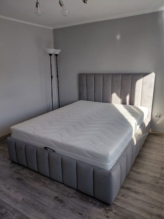 Łóżko sypialniane