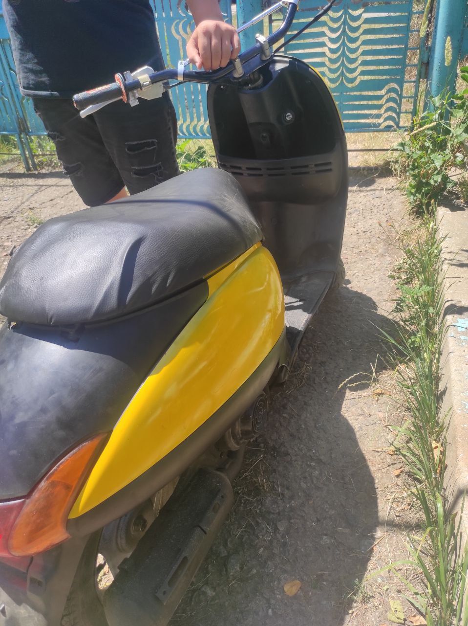 Honda Tact 51
В комплекте