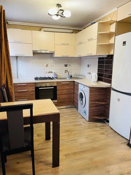 Пропонуємо безкоштовне житло за наданням роботи.