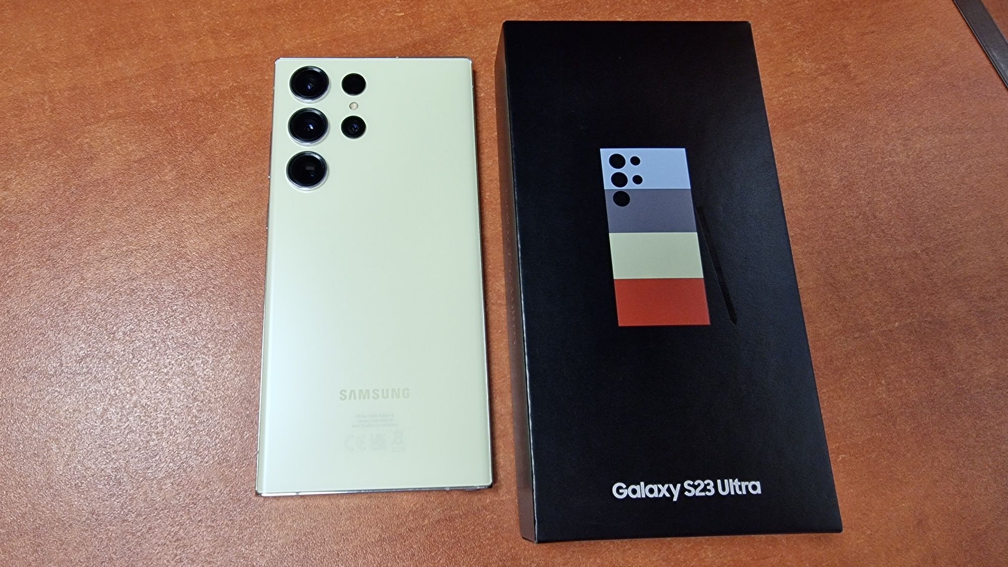 Samsung Galaxy S23 Ultra 5G Duos 512GB/12GB RAM limonkowy, stan bdb