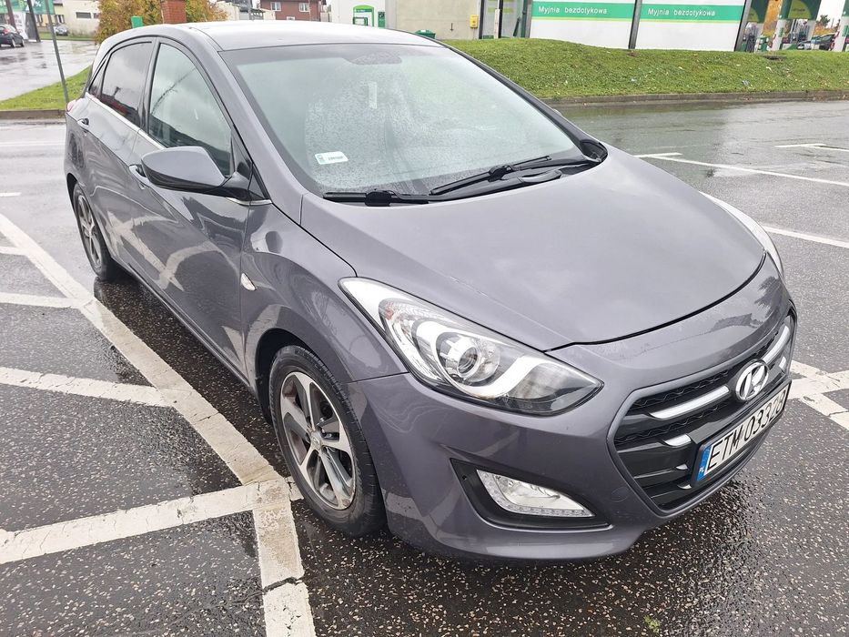 Hyundai I30 Hyundai I30 1.6MPI *lift* mały przebieg *