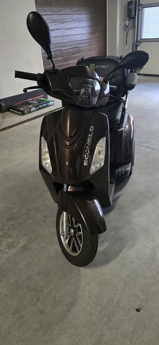 Skuter elektryczny econelo