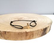 Bransoletka czarna złoty krzyż krzyżyk talizman amulet