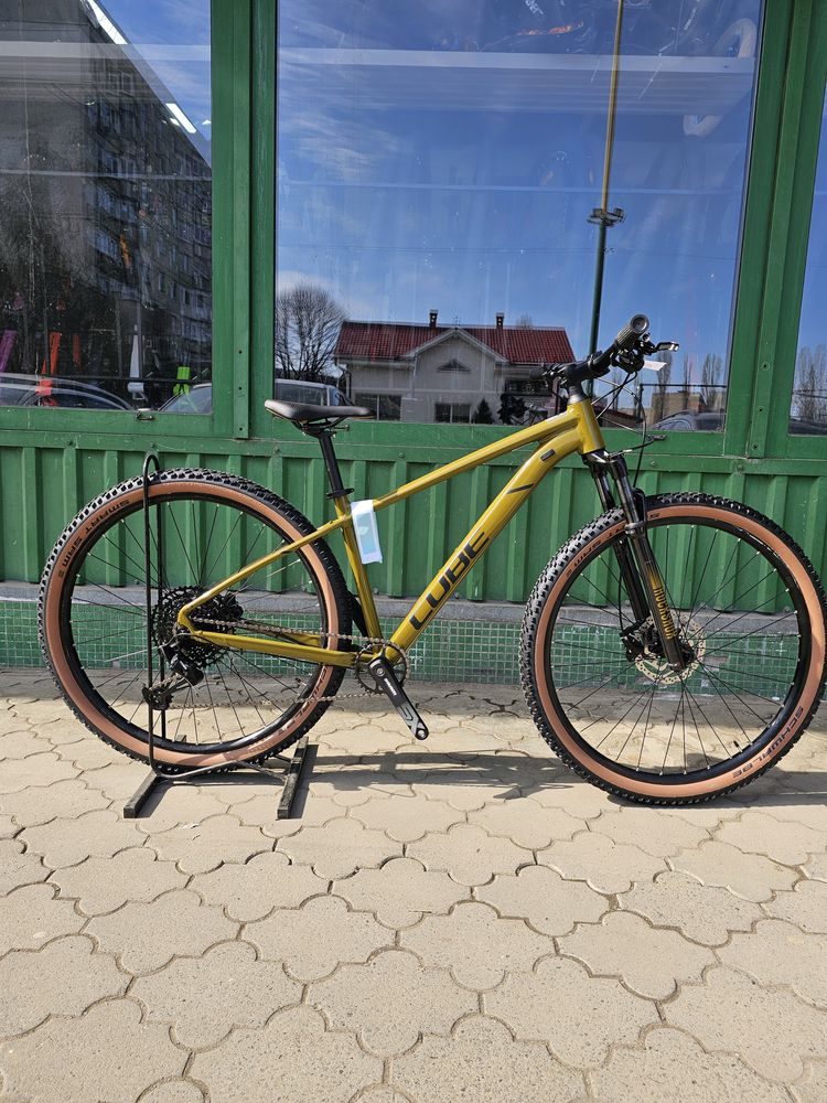 Cube Attention SLX  RockShox Air scott
