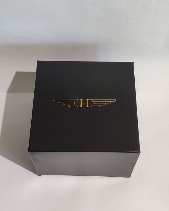 Оригинальные коробки к украшениям Herzog, Van Der Bauwede