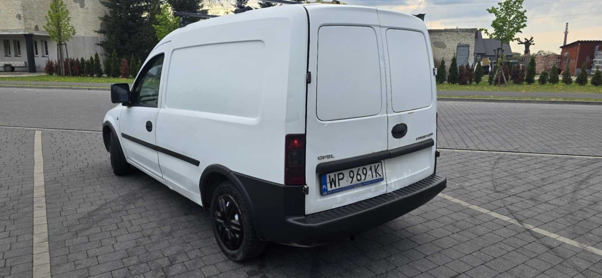Opel Combo 1.3 diesel 2006r VAT-1 wbity w dowód