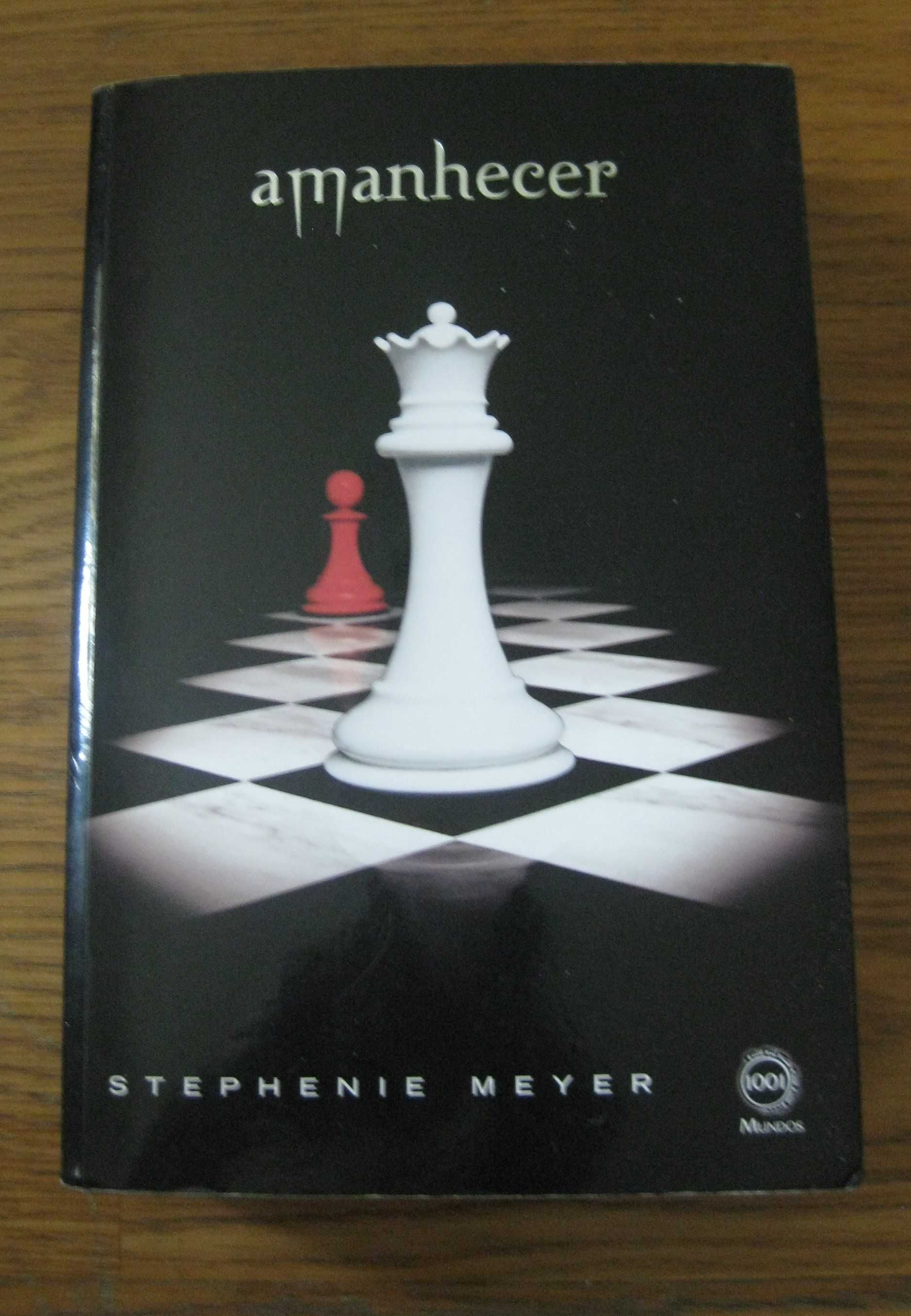 Saga Twilight de Stephenie Meyer - 4 Volumes - Oferta CTT Expresso