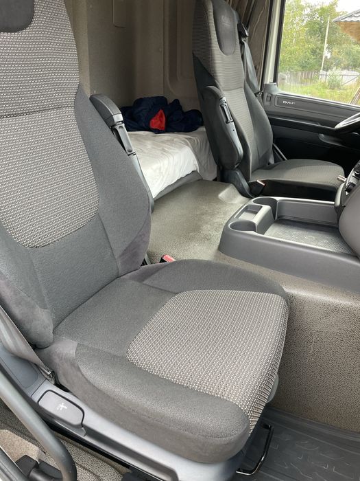 Свіжопригнаний Daf Cf 460