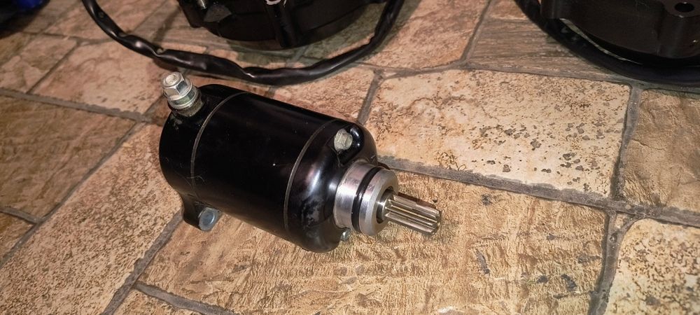 Генераторт(стартер) Kawasaki GTR1400