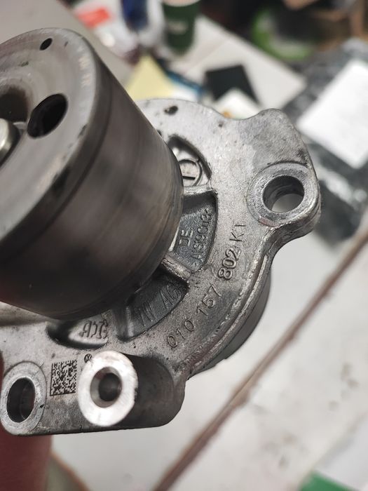 Помпа skoda octavia a7 1.6 tdi