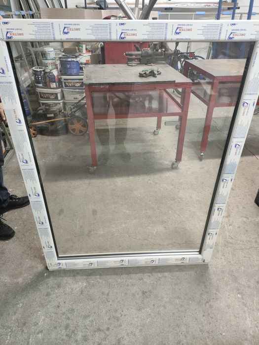 Nowe okno białe fix 105x137 cm